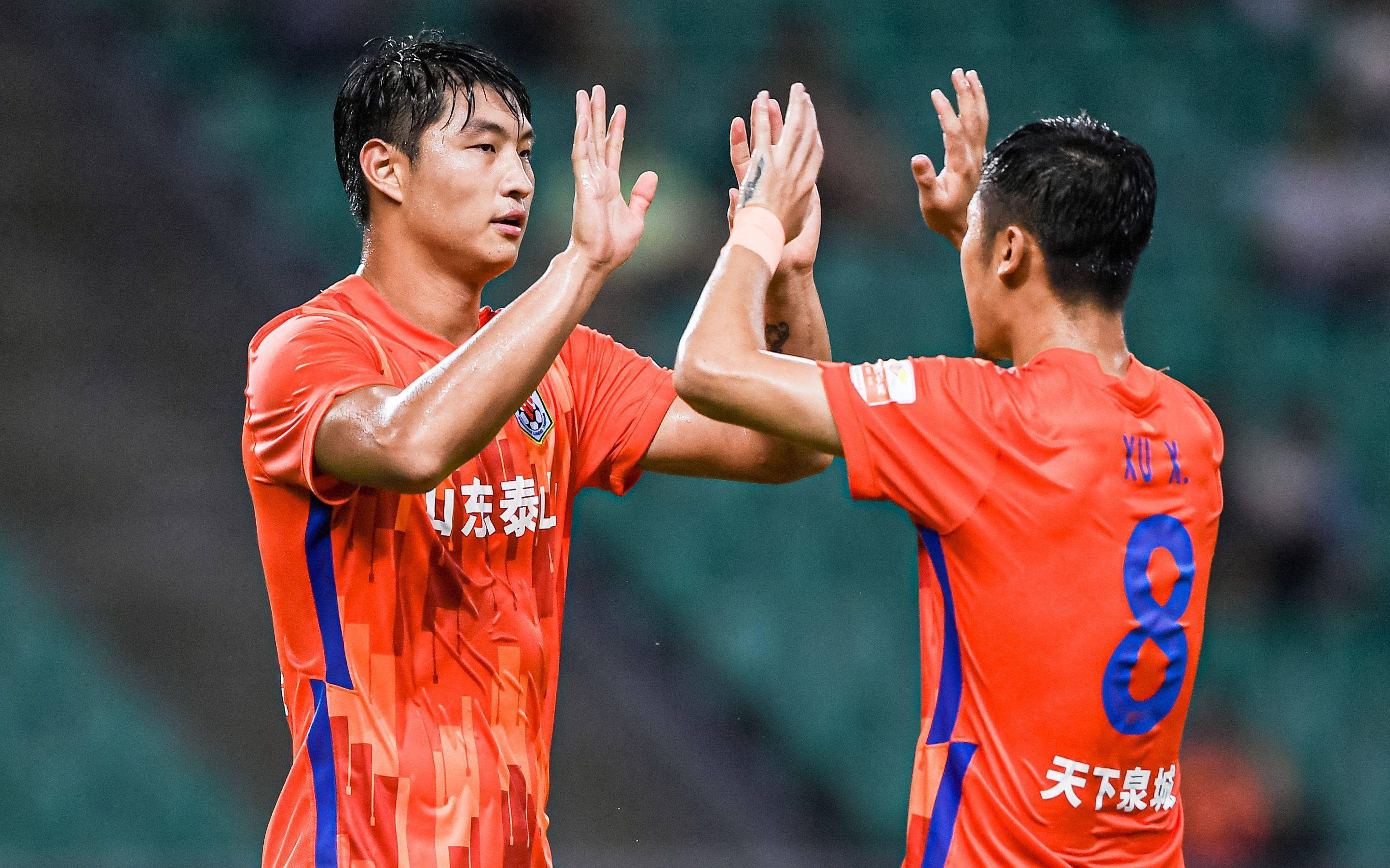 包含羽毛球预选赛掀起高潮，漓江雷豹队淘汰对手嵩山雄狮队，战至最后一刻——豪门底蕴再次显现的词条九游下载