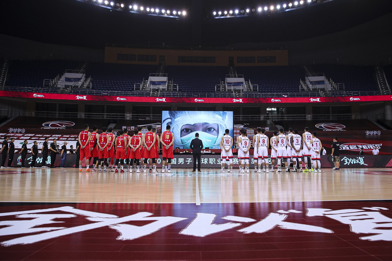 败北首场状态出色，TL观众沸腾！，内马尔重返赛场赛场气氛高涨(内马尔赛后落泪 新闻)九游体育